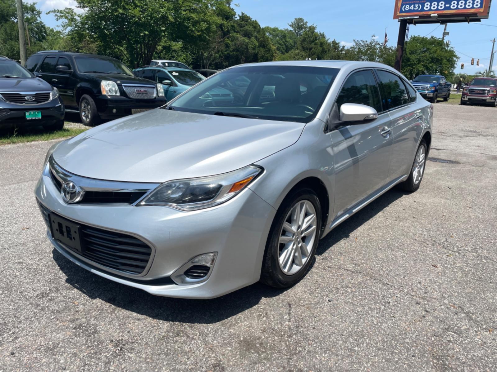 2014 GRAY TOYOTA AVALON XLE (4T1BK1EB4EU) with an 3.5L engine, Automatic transmission, located at 5103 Dorchester Rd., Charleston, SC, 29418-5607, (843) 767-1122, 36.245171, -115.228050 - Local Trade-in with Leather, Sunroof, Navigation, Backup Camera, CD/AUX/Bluetooth, Dual Climate Control, Power Everything (windows, locks, seats, mirrors), Heated Seats, Push Button Start, Keyless Entry (2 key fobs), Alloy Wheels. Clean CarFax (no accidents reported!) 99k miles Located at New Life - Photo #2